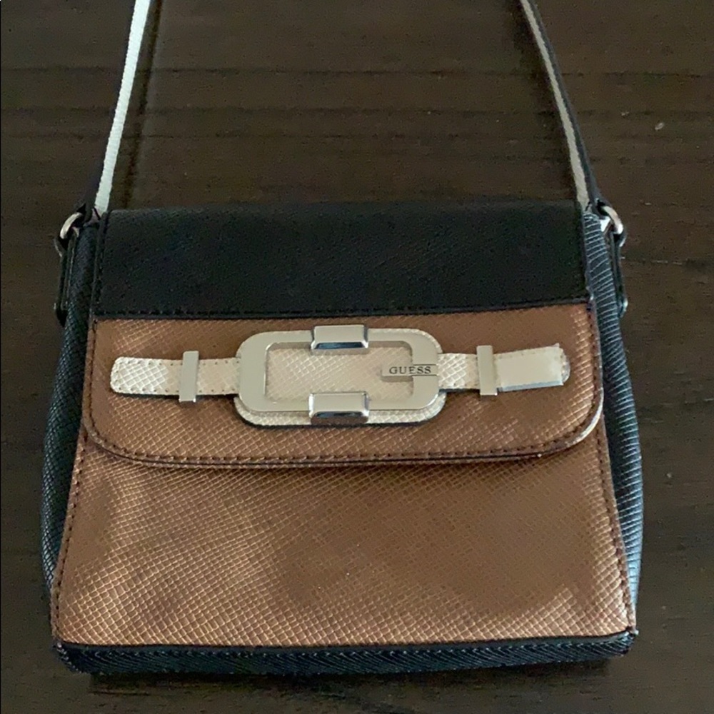 Small Guess leather crossbody